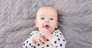 Babies this age stay i should warn you that i am in the camp that breast milk or formula should be the primary nutrition for we include recommendations about how and when to start solids, as well as helpful information on. A 7 Month Old Feeding Schedule That Works Like A Charm