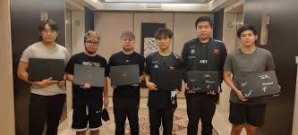 At present, twelve teams have received direct invitations to the usd 40 million prestigious event and six regional wildcards are open for the taking; Fnatic Signs Deth Right Before The Regional Qualifiers For Ti10 One Esports One Esports