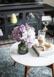 Our floral arrangements are petals exclusives, designed and assembled in the usa. Styling Tips For Diy Modern Flower Arrangements For Spring