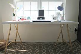 In An Attempt To Overcome The Impossible I Am Posting About The Same Thing Twice In A Row I First Mentioned My Pl Ikea White Desk Ikea Desk Ikea Office Desk