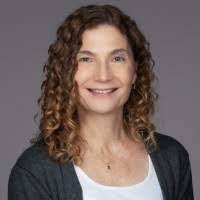 Elizabeth Goodrich's Instagram, Twitter & Facebook