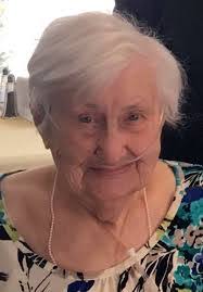 Virginia Wallace's Instagram, Twitter & Facebook