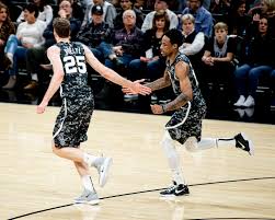 Hunter has missed three straight games due to right knee soreness, but he may be able to return thursday. Photos Spurs Vs Hawks 1 17 San Antonio Spurs