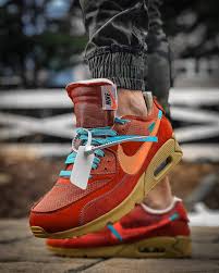 Every pair of nike air max 90 essential shoes features the signature max air unit for impact protection and cushioning. Off White X Nike Air Max 90 University Redteam Orangehyper Jadebright Mango Where To Buy White X Nike Air Max 90 Quot Quot 2018 Sole Look White X Nike Air Max