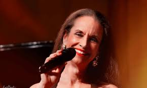 Rising Stars: Meet Carolyn Lee Jones