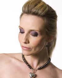 Christmas Party Makeup Tips