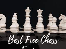 Challenge a computer to a chess game. Best Free Chess Engines Every Chess Player Should Download Hobbylark