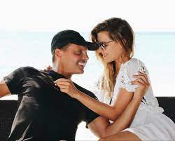 Born stephanie natalia salas pasquel on 5th. Stephanie Salas Revela Por Que Decidio Tener A Su Hija Con Luis Miguel Siendo Tan Joven Infobae