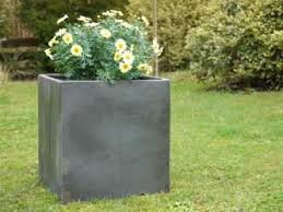 Pflanzkubel Pflanztroge Und Gartenmobel Unsere Neuheiten Pflanzkubel Pflanzen Garten
