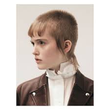 Kris Chang (@kriskrischang)