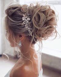 Elegant Prom Updo Wedding Hairstyles For Medium Length Hair Wedding Hair Inspiration Hair Styles Long Hair Styles