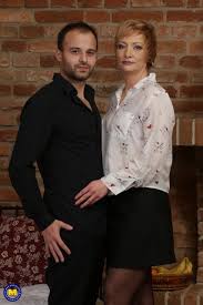 Short Haired GILF In Black Stockings Gets Pounded In Various Positions  photos (Belinda)  MILF Fox