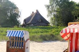 Außerdem könnt ihr dort bei wind. Ferienhaus Godewind In Sierksdorf Schleswig Holstein