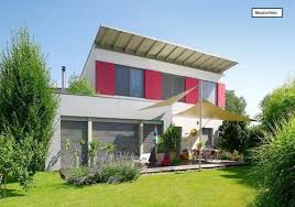 Das haus hat eine wohnfläche von 145 m² und wird zu einem preis von 164.000,00 € angeboten. Haus Kaufen Eschweiler Hauser Kaufen In Eschweiler Bei Immobilien De