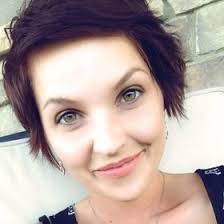 Lori Tarver's Instagram, Twitter & Facebook