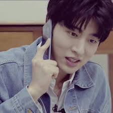 A 15 years old kid trainee since 2011 became a leader who handled a group  of boys called iKON that was supposed to be icon but it changed to 'K'  representing their