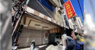 He graduated from the shanghai theater academy, majoring in ballet. Rrovoattmipb9m