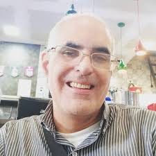 Why won't my cows eat the hay bales I bought in Farming Simulator?