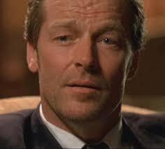 280 Lain glen characters he brings to life such as Dr.Isaacs