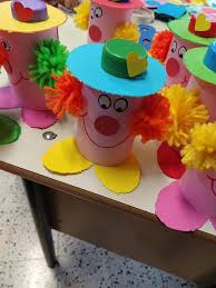 Freebies, printables und bastelvorlagen zum kostenlosen ausdrucken ✂ tolle bastelideen für kinder ✂ unsere bastelvorlagen könnt ihr euch gern kostenlos ausdrucken und für eure party, den. Pin Von Eva Cedillo Auf Karneval Klauni In 2020 Fasching Basteln Fasching Basteln Mit Kindern Basteln
