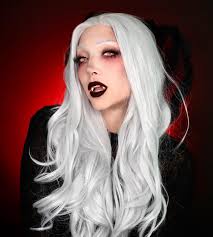 🩸🦇 ⠀⠀⠀⠀⠀⠀⠀⠀⠀ ⠀⠀⠀⠀⠀⠀⠀⠀⠀ Products used: UV Makeup: @mehronmakeup Paradise  paint AQ Neon UV Glow palette (dark matter) Face: @bennyemakeup super white  powder @juviasplace warrior 2 palette (walzana, kana, Jamata)  @blackmooncosmetics ...