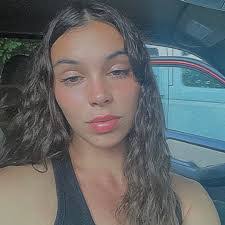 Jasmine Gaston's Instagram, Twitter & Facebook