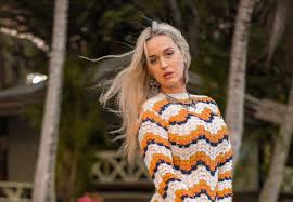 Katheryn elizabeth katy hudson (born october 25, 1984), known by her stage name katy perry , is an american singer, songwriter, businesswoman, philanthropist, and actress. Katy Perry News Katy Perry Veroffentlicht Neue Power Hymne Electric