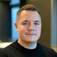 Anne Helmick's Instagram, Twitter & Facebook