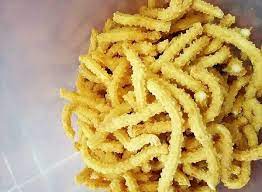 Begini nih, resep dan cara membuat akar kelapa keju yang mudah untuk ditiru. Cara Membuat Kue Akar Kelapa Yang Gurih Dan Renyah