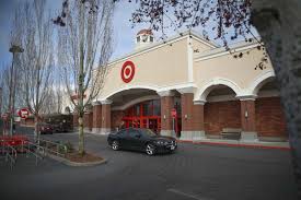 Safeway hours in vancouver, canada. Safeway Target Albertsons Set Aside Hours For Elderly Shoppers Clarkcountytoday Com