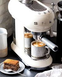 The best home coffee machine is the one that helps you in making the best coffee without making any fuss. Great Screen Smeg Kitchen Appliances Concepts In 2021 Home Espresso Machine Smeg Kitchen Coffee