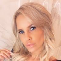 Roger Tomas's Instagram, Twitter & Facebook