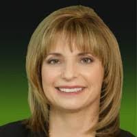 Karen Orosco's Instagram, Twitter & Facebook