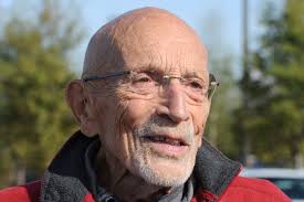 Vic Fischer, last surviving Alaska Constitutional Convention delegate, dies  at 99