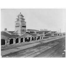 Old Santa Fe Railroad Station Albuquerque Nm Railroad Station Old Train Station New Mexico