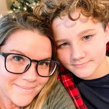 Cute new members in Twins sister group