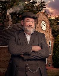 He is known for his portly figure, angry comedic rants, surreal humour, lancashire accent, and husky voice. Taskmaster Johnny Vegas Revolts Co Stars With Gaviscon Kebab Comment
