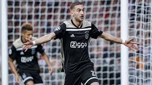Fenerbahçe'nin 10 numara transferi için yoğun uğraş verdiği ziyech transferi zora girdi. Overmars An Arsenal Verkauft Ozil Und Ihr Bekommt Ziyech Fur Die Halfte Transfermarkt