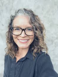 Vanessa Puig's Instagram, Twitter & Facebook