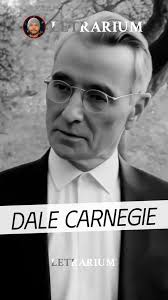 Dale Carnegie 🍷 (1888-1955) fue un escritor y conferencista  estadounidense, famoso por su libro «Cómo ganar amigos e influir sobre las  personas», publicado en 1936, el cual se ha convertido en un ...