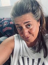 Lisa Gash's Instagram, Twitter & Facebook