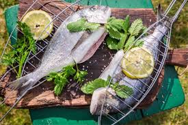 Ikan bilis dia kalau gigit boleh rasa crunchy krup krap tu. Ikan Membakar Kalori Per 100 Gram Kalori Goreng Dan Ikan Bakar