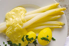 Spargel Mit Sauce Hollandaise Vegan Und Petersilienkartoffeln Petersilienkartoffeln Spargel Rezepte Sauce Hollandaise