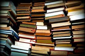 Una rosa, un libro o un simple que seas feliz. Por Que El Dia Del Libro Se Celebra El 23 De Abril