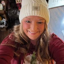 Anyone know if any Witch's Brew Alanis are in stock anywhere?