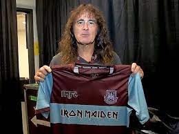 West ham united trikot retro shirt jersey avco 1985/86 home m camiseta 1985/86. Iron Maiden Werden Sponsoren Vom Englischen Fussballmannschaft West Ham United Und Stehen Auf Dem Fussballtrikot Decor Object Your Daily Dose Of Best Home Decorating Ideas Interior Design Inspiration