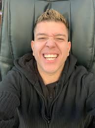 Slm, is everyone having the same problem lauduim KFC is so discussing and  the chicken is sometimes raw my son had food poisoning .