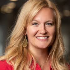 The pandemic radically shifted where people spend their time. At DAYBASE we  helped people own their time by making it possible to work close to home  and eliminate the commute. Many people