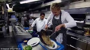 Britain is home to almost 30000 type people and in the heart of southwest london is europe's only purpose built tie temple where i'll be serving up a very special meal i love thai food i love cooking and i love eating you, but this has to be. Gordon Ramsay S Pad Thai Gets Roasted By Thai Chef In Viral Clip Daily Mail Online