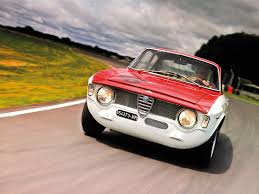 Maybe you would like to learn more about one of these? Bella Macchina Alfa Romeo Giulia Sprint Gt Bertone Octane Magazin
